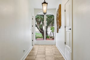 McIntyre Cir-L1512-032.jpg