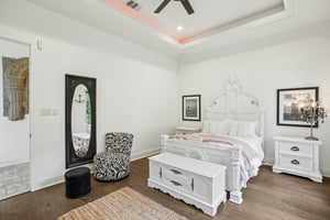 McIntyre Cir-L1512-039.jpg