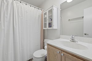  Photo 24