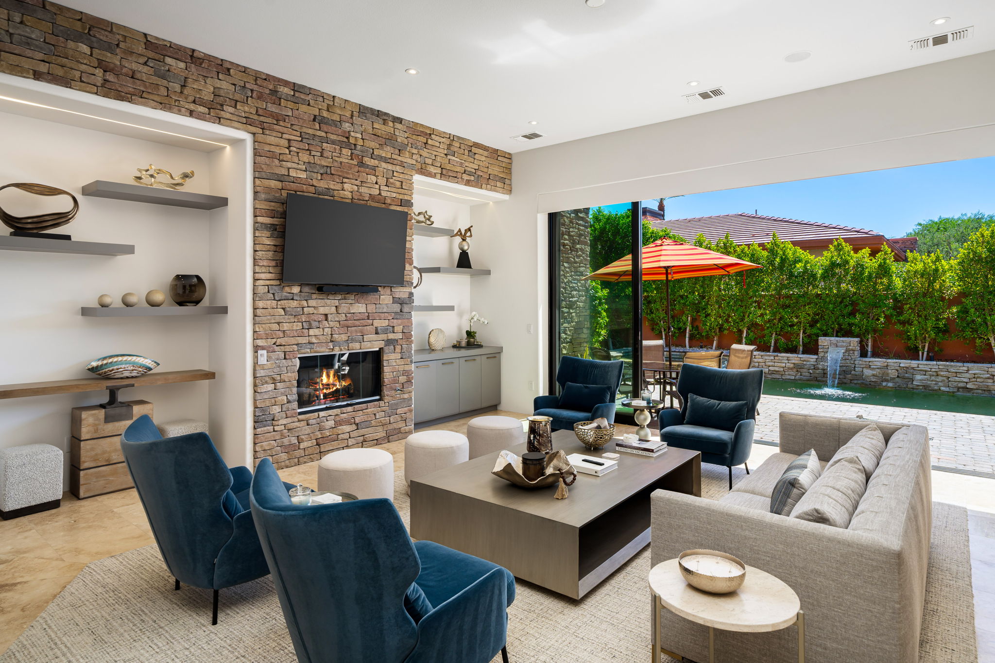 Living Room into outdoor area/pool