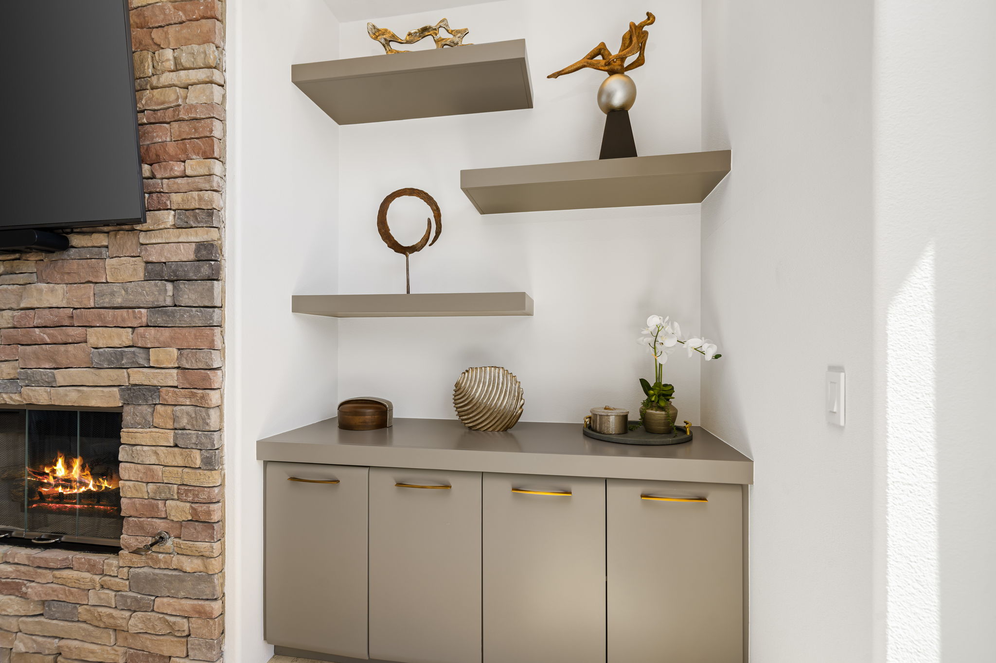 Living room shelves/cabinets