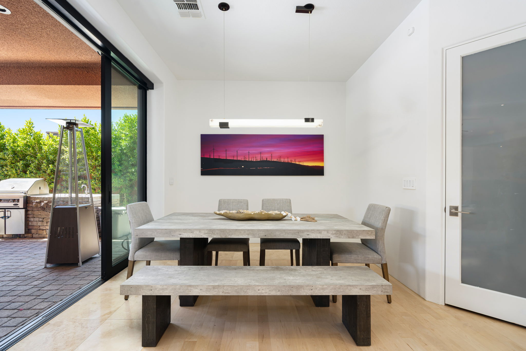 Kitchen Dining Area