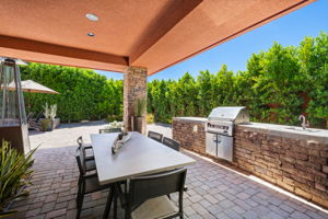 Dining Outdoor Patio/BBQ Grill