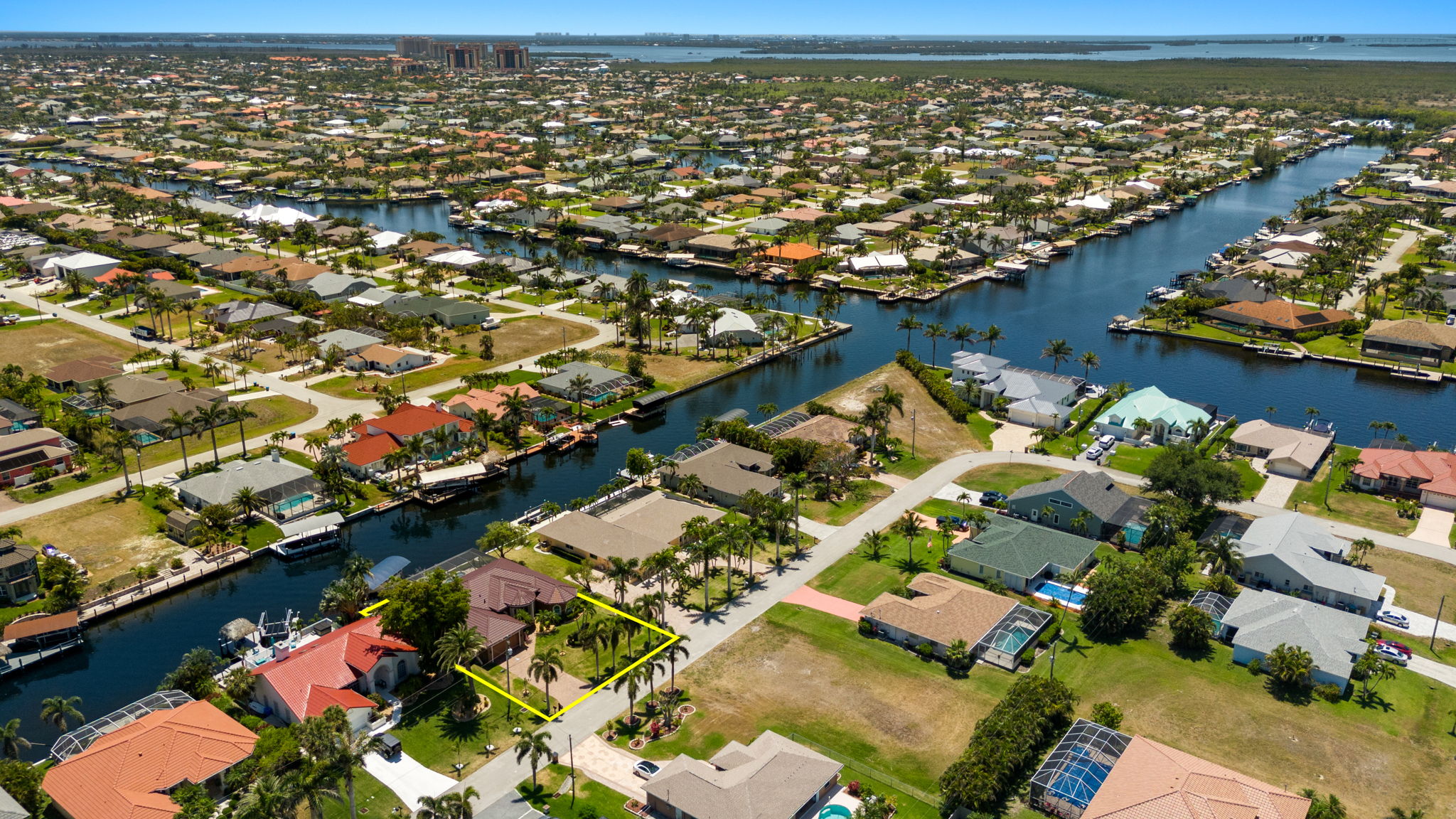 Aerial Front Exterior 4 - lot line