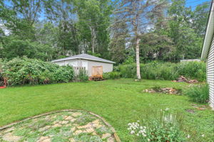  Photo 41