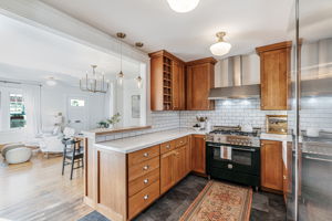 016_501 7th St