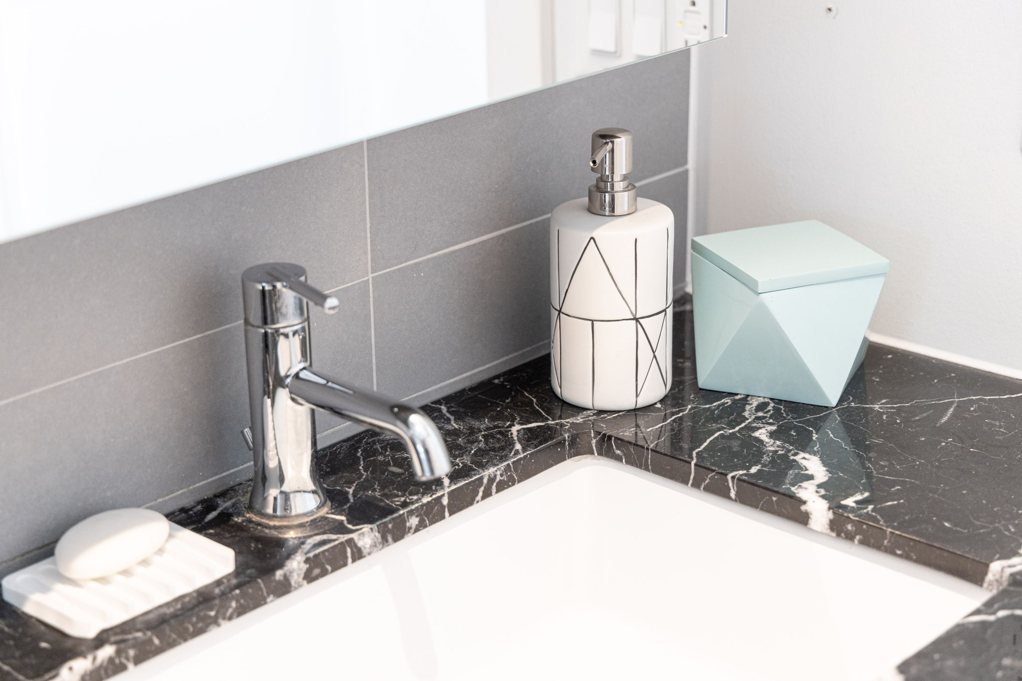 Toronto property showcase — delivered property photograph 30
