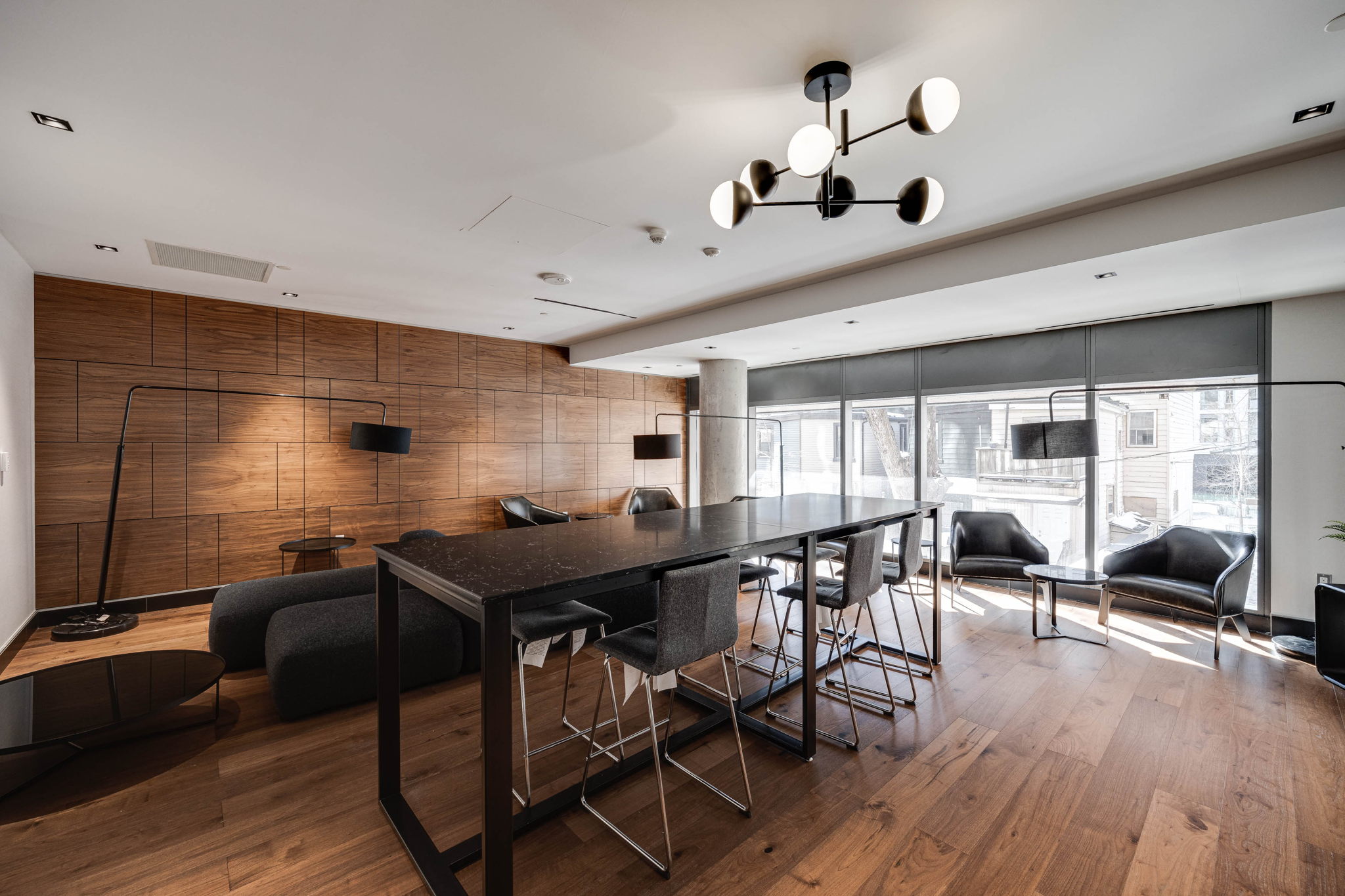 Toronto property showcase — delivered property photograph 36