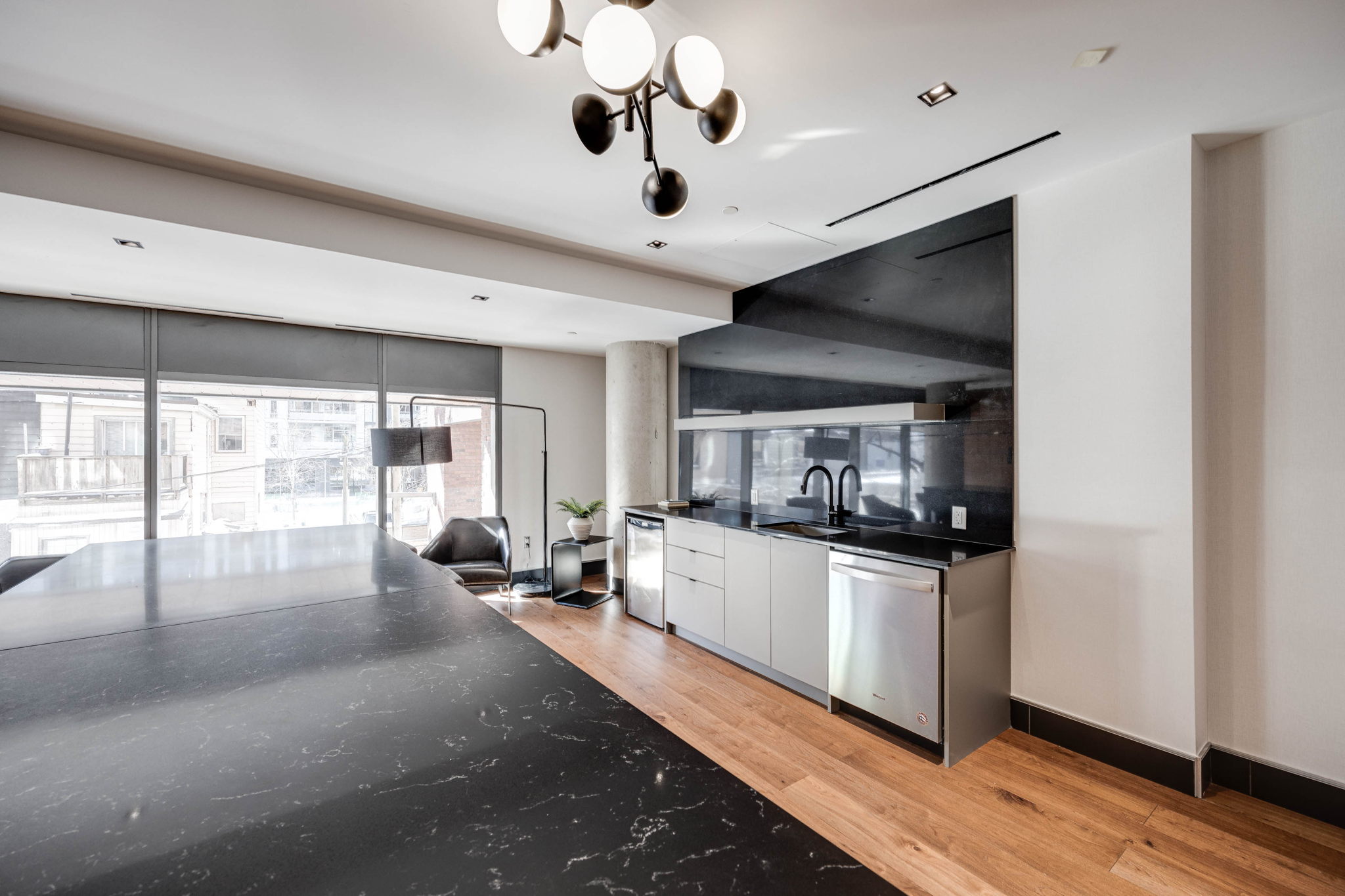 Toronto property showcase — delivered property photograph 37
