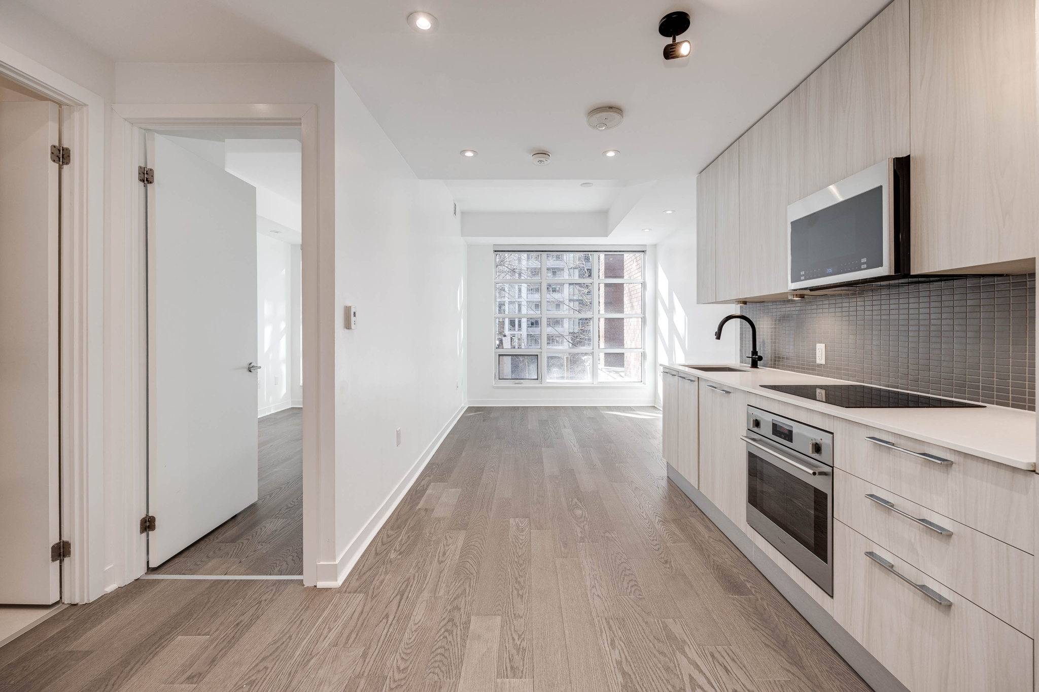 Toronto property showcase — delivered property photograph 6