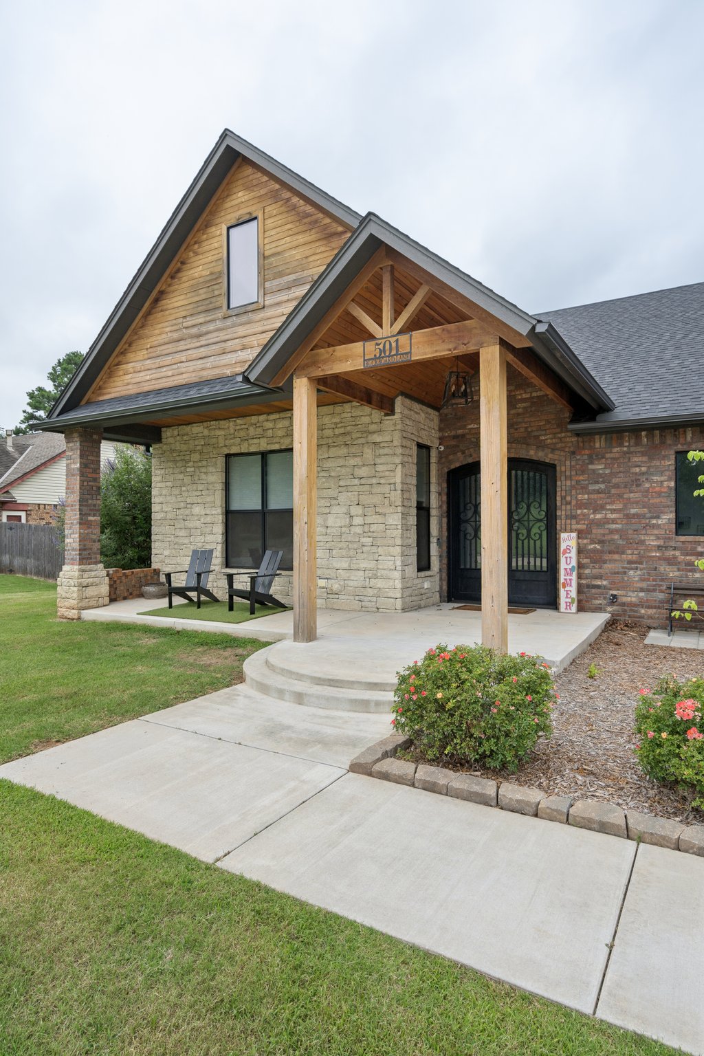 501 Buckboard Ln_003.jpg