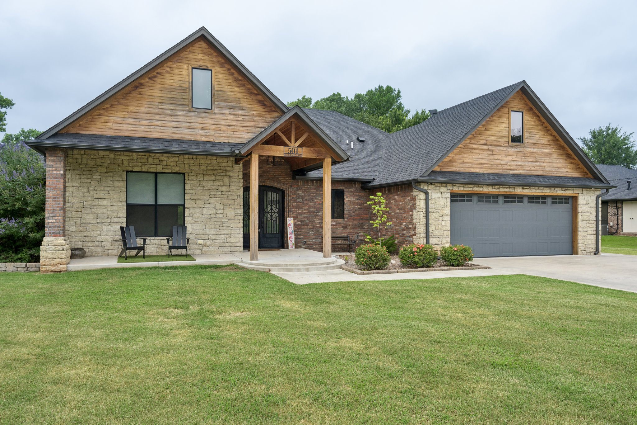 501 Buckboard Ln_005.jpg
