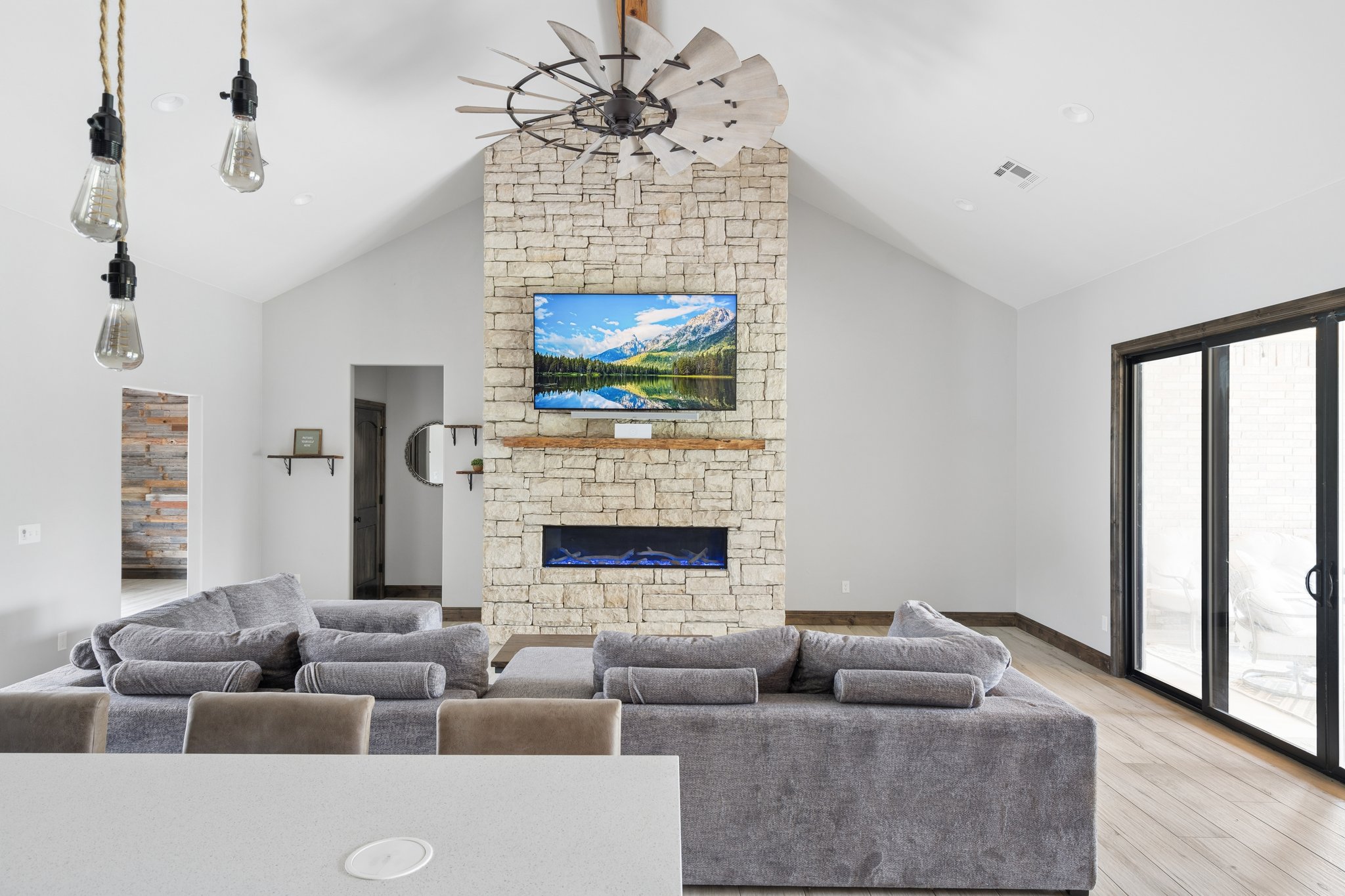 501 Buckboard Ln_013.jpg