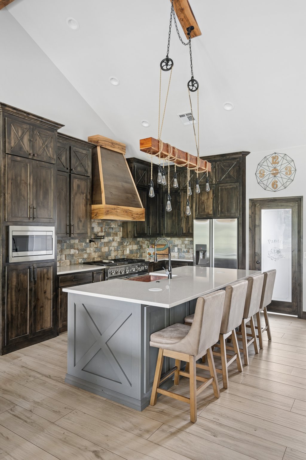 501 Buckboard Ln_020.jpg