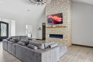 501 Buckboard Ln_008.jpg