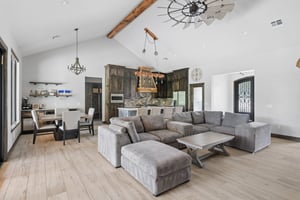 501 Buckboard Ln_009.jpg