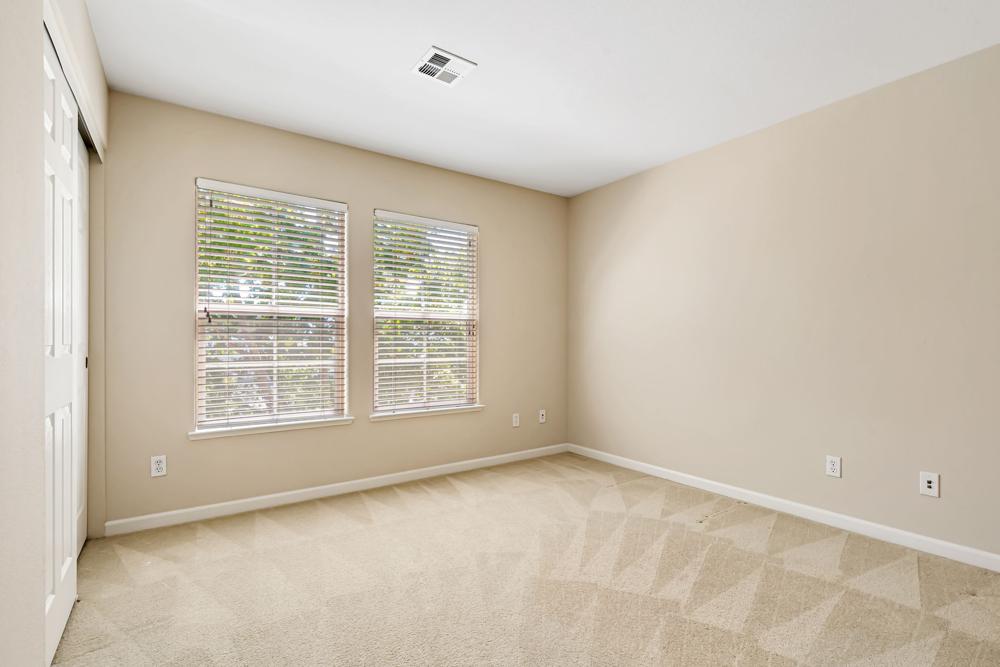 016_501 Casselino Dr