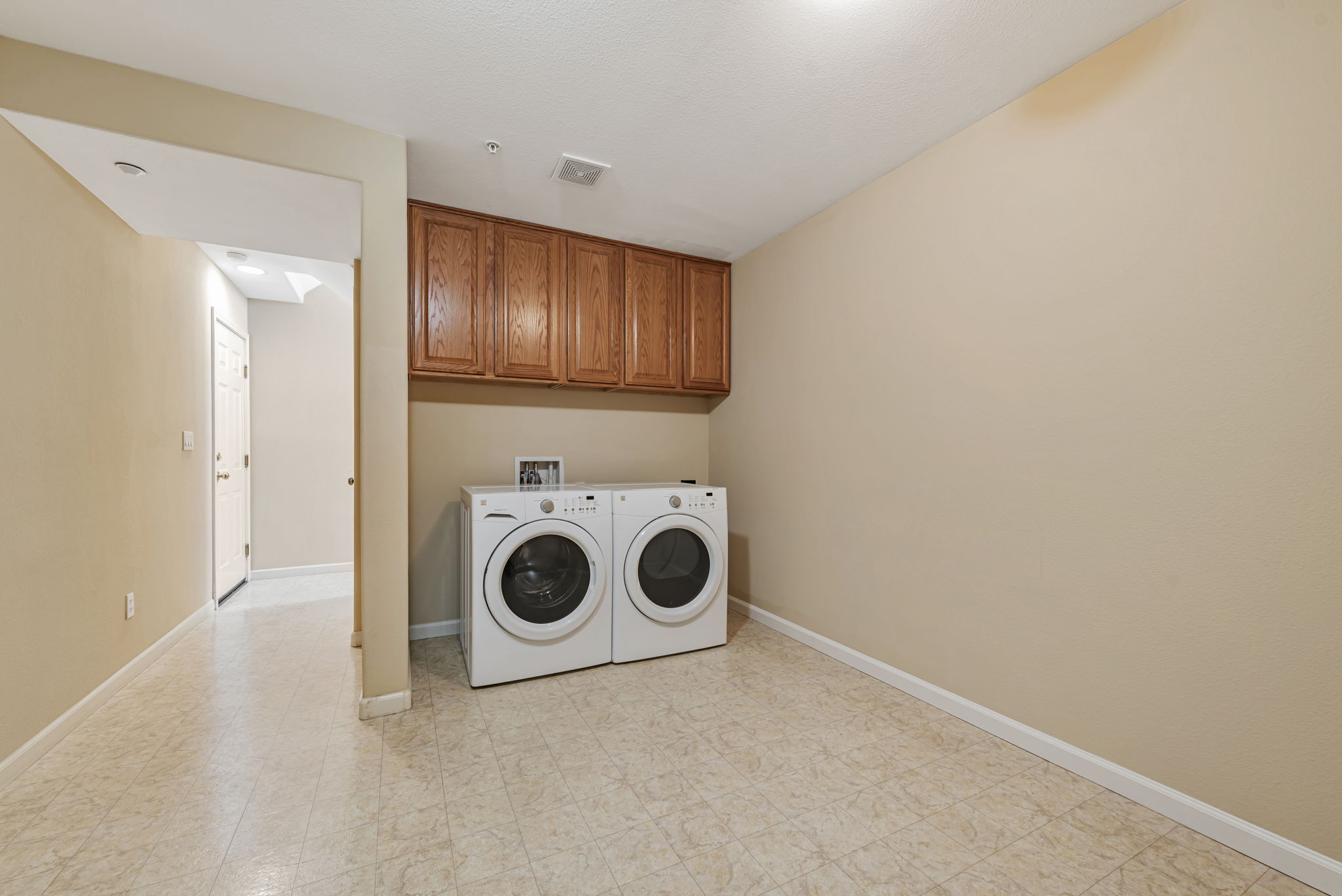031_501 Casselino Dr