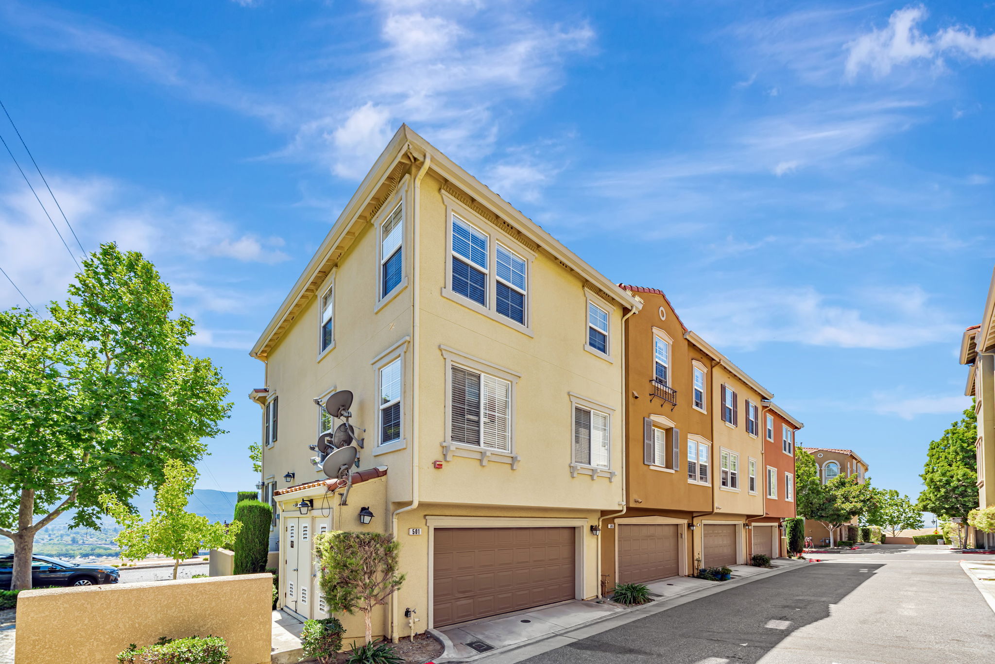 038_501 Casselino Dr