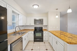 Dora Ave-S0701-014.jpg