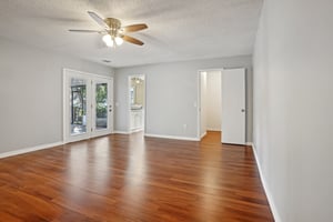 Dora Ave-S0701-021.jpg