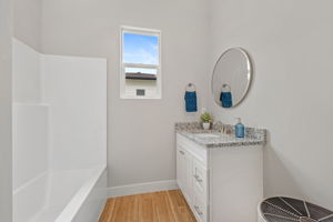  Photo 23