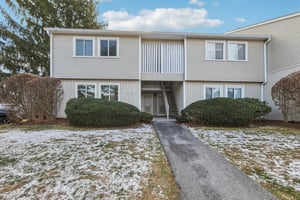 High Meadow Ln 501-001.jpg