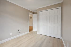 High Meadow Ln 501-021.jpg