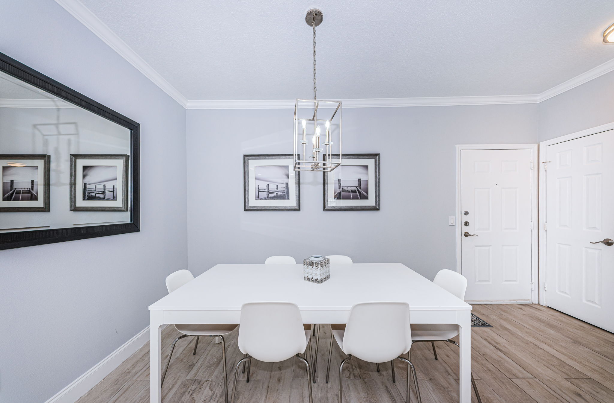 Dining Room 4