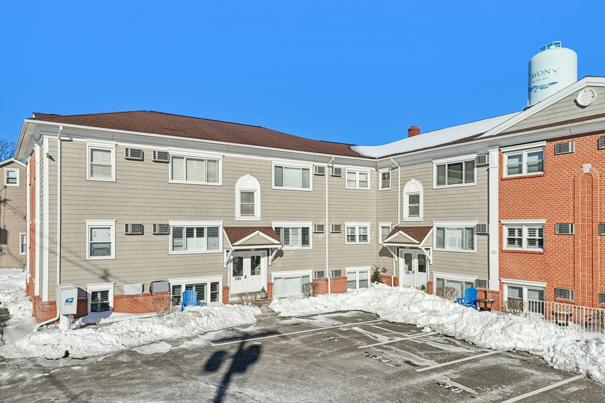 Main St-S0302-002r.jpg