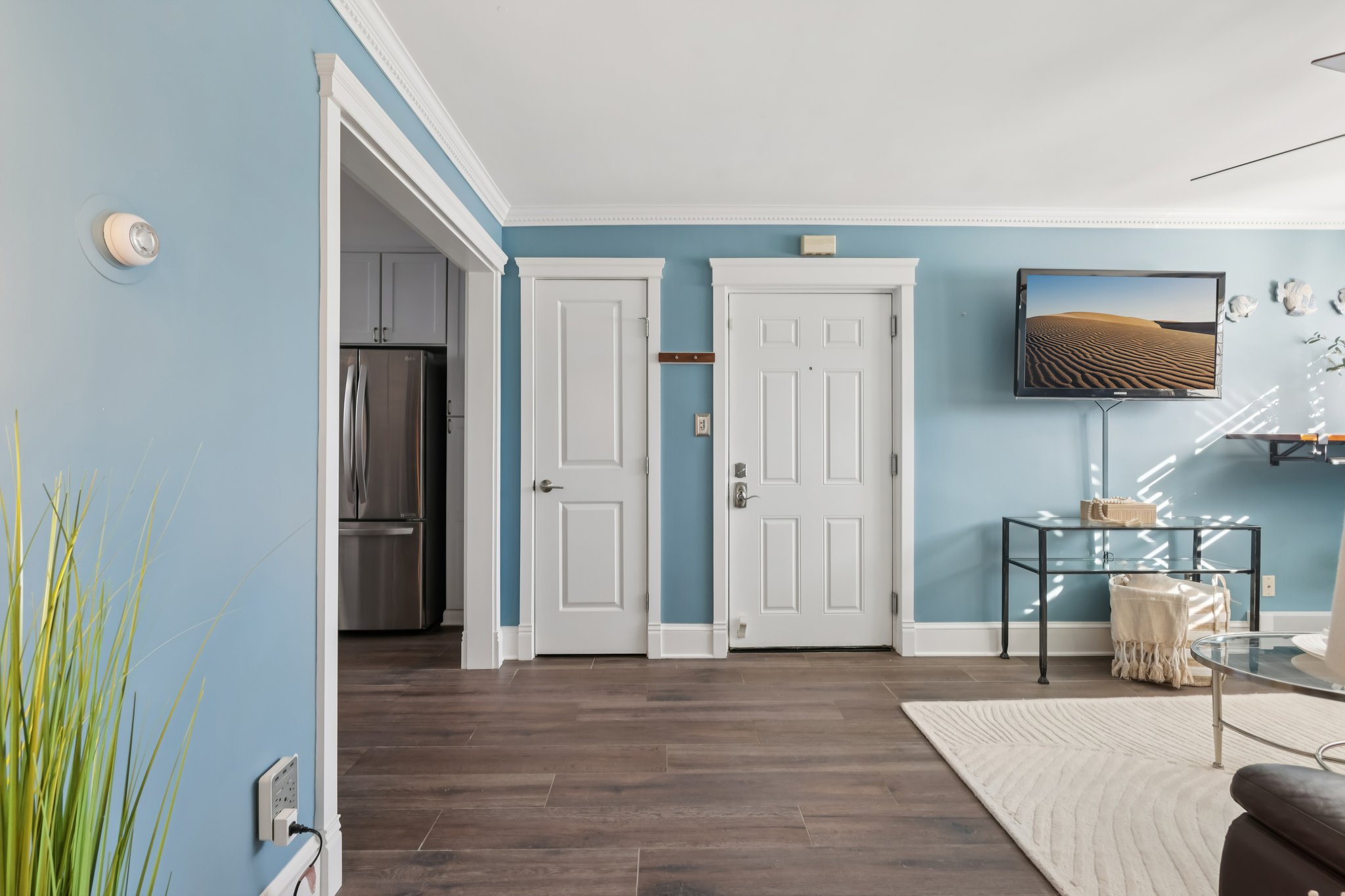 Main St-S0302-006r.jpg