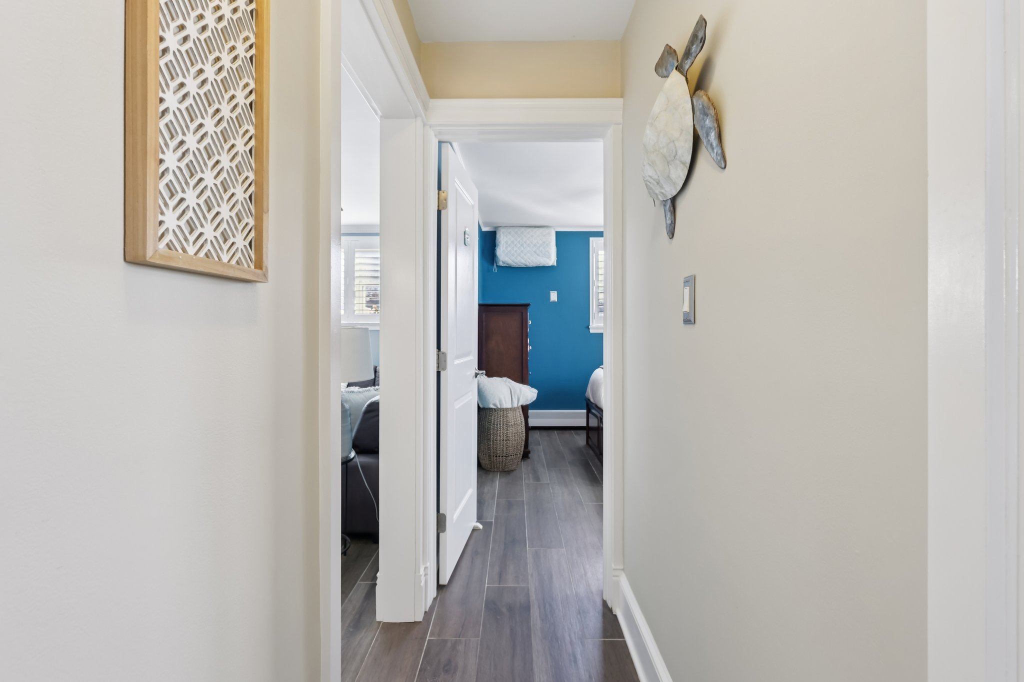 Main St-S0302-022r.jpg