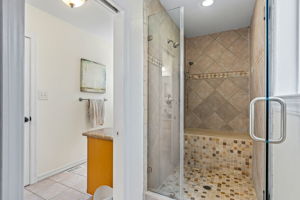  Photo 32