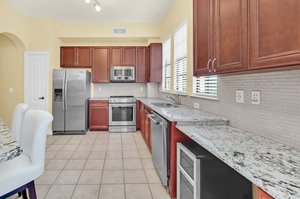 Real Wood Cabinets and Granite Counters