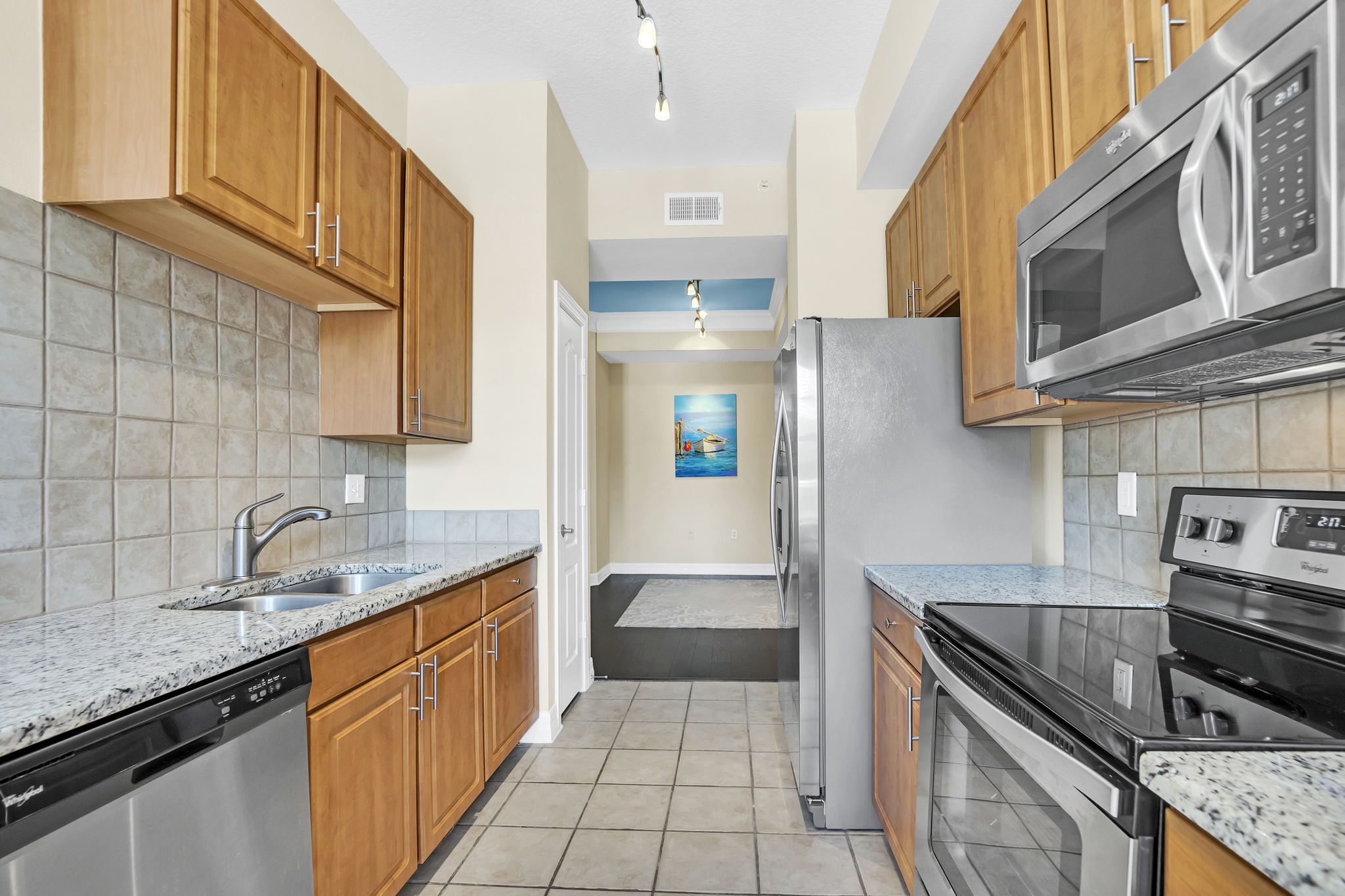 Stainless Steel Appliances, Granite Counters