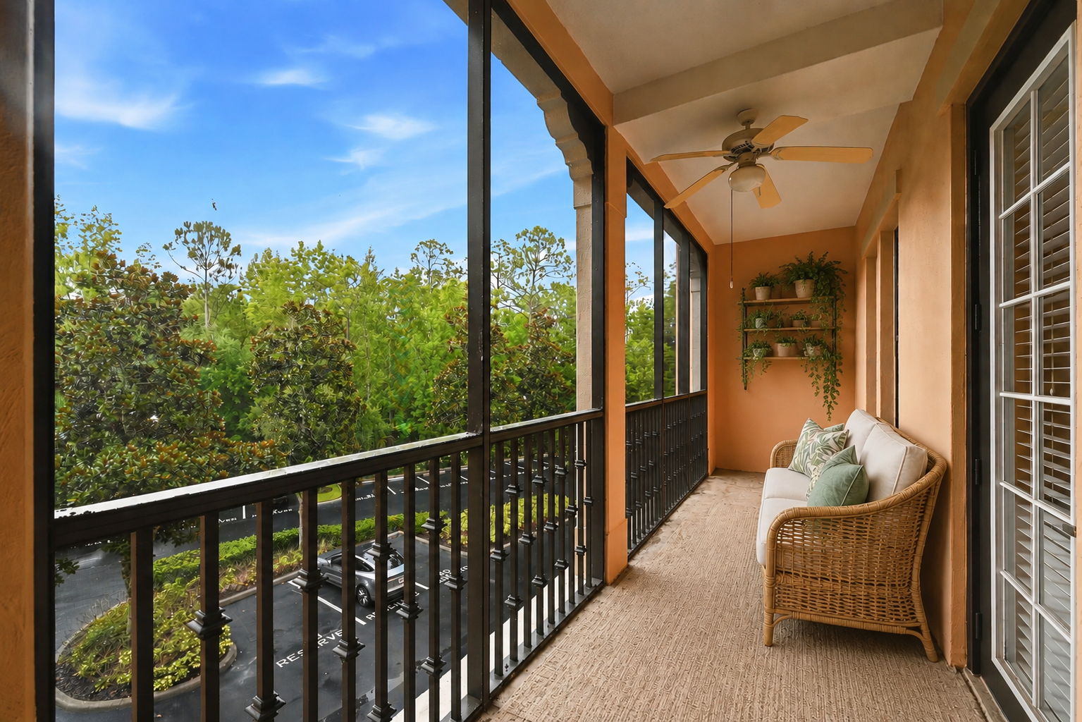 Screened Patio