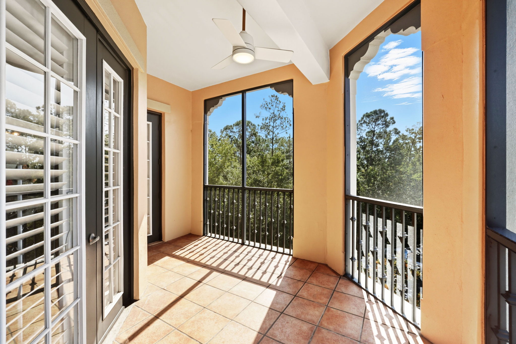 Large Corner Patio with all the Views