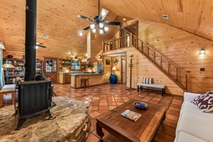 Oak Knob Dr-S0405-013.jpg