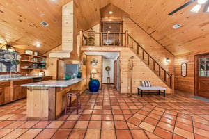 Oak Knob Dr-S0405-025.jpg