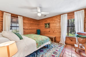 Oak Knob Dr-S0405-028.jpg