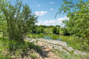 Oak Knob Dr-0405-904.jpg
