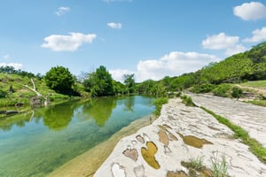 Oak Knob Dr-0405-907.jpg