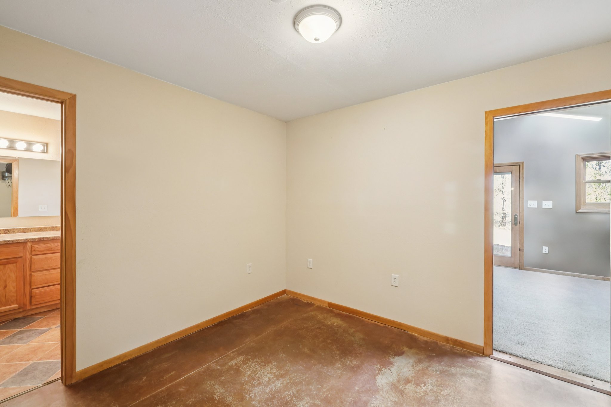 Tamarack Rd-S3110-036.jpg