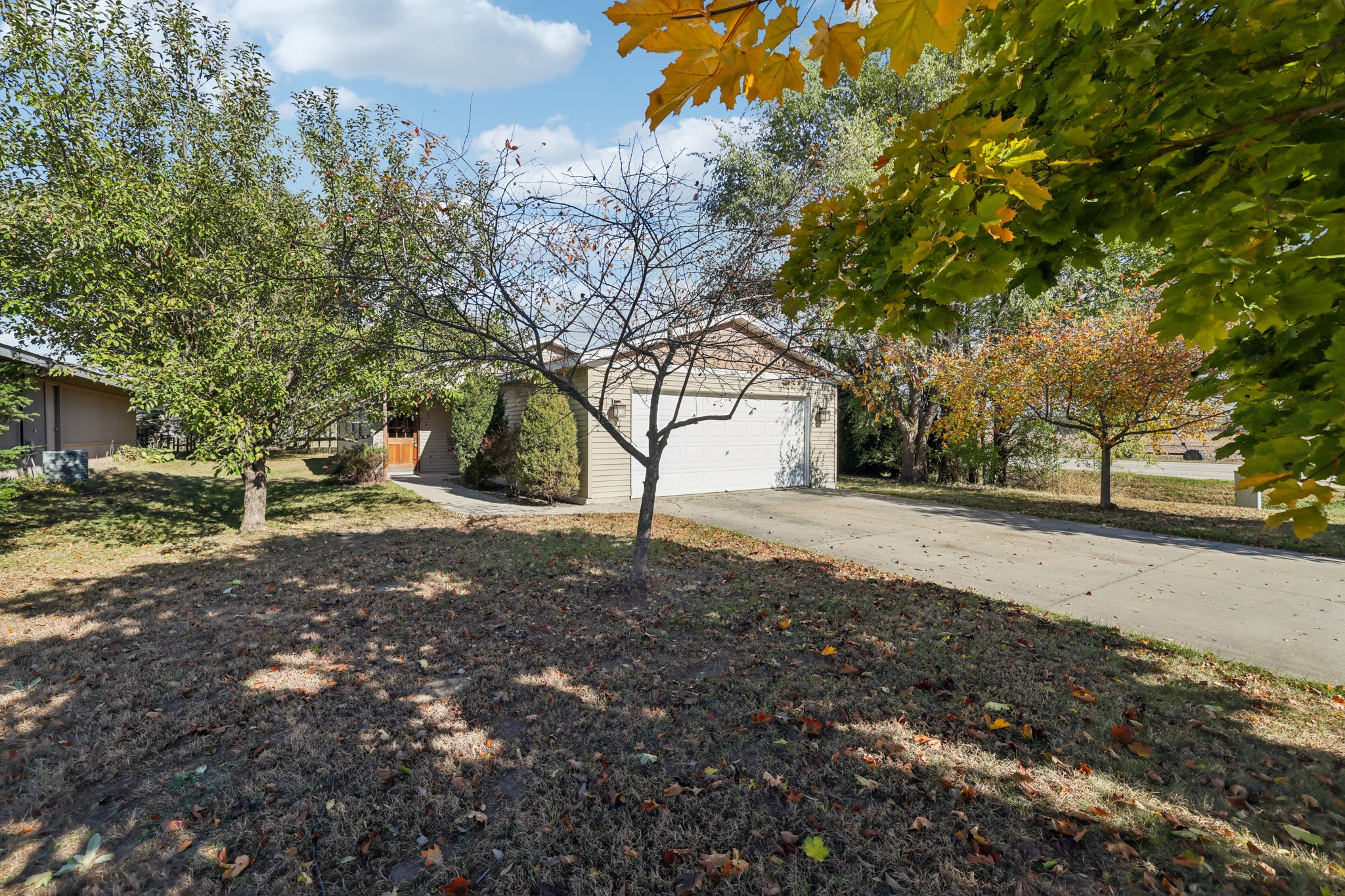 Tamarack Rd-S3110-061.jpg