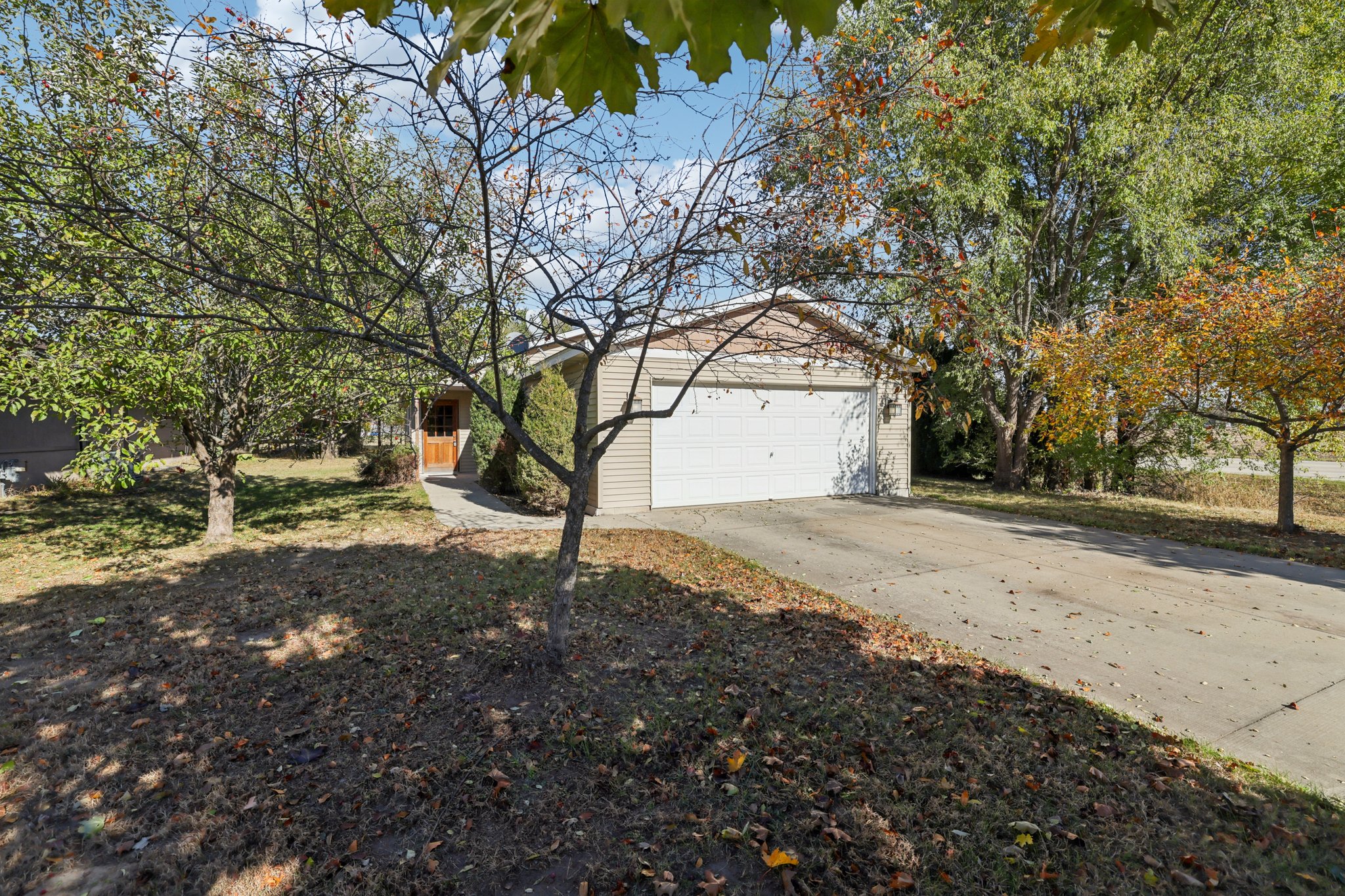 Tamarack Rd-S3110-062.jpg