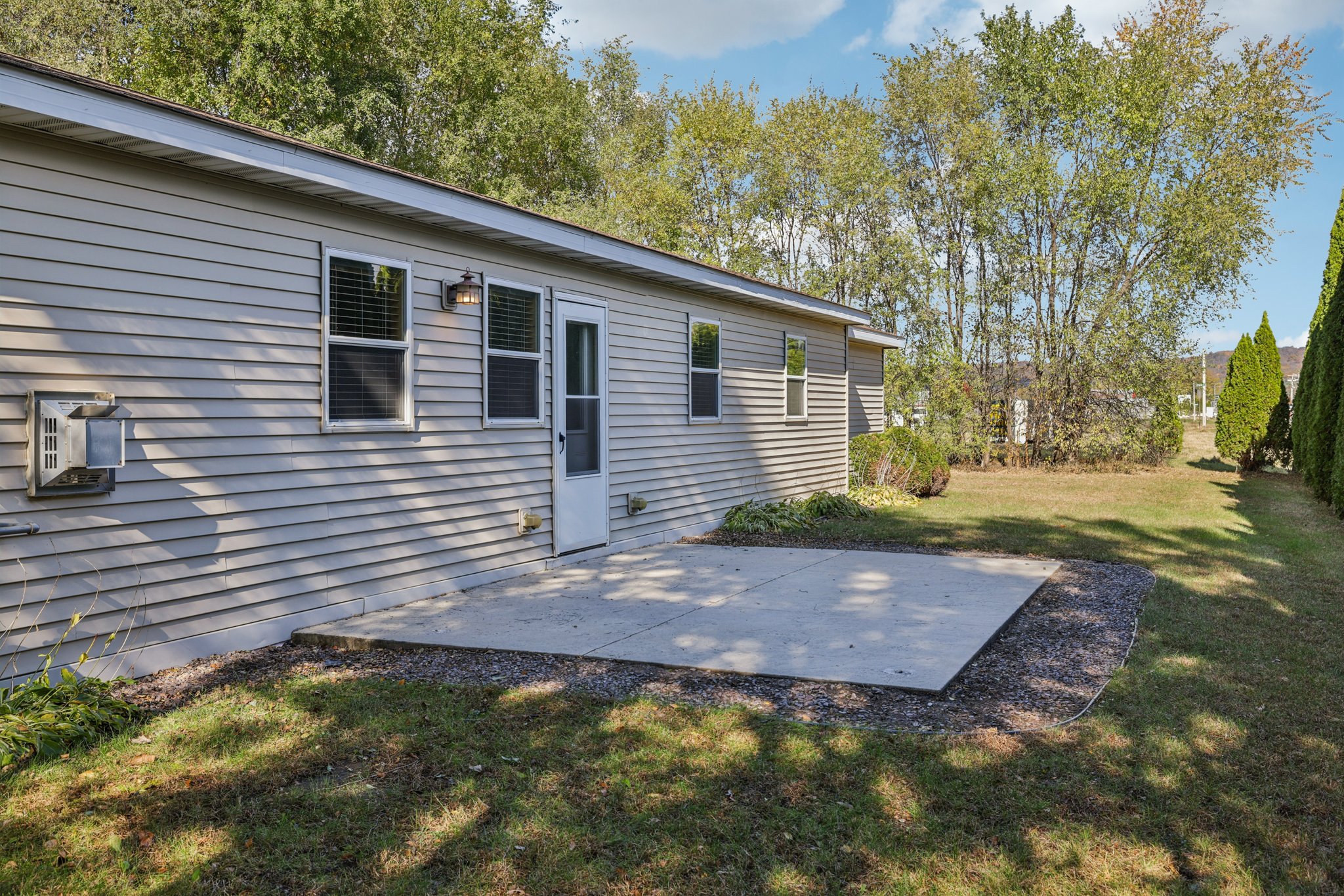 Tamarack Rd-S3110-066.jpg