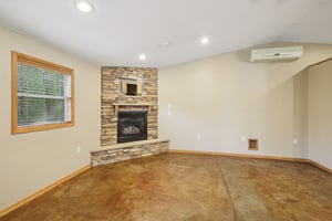 Tamarack Rd-S3110-012.jpg