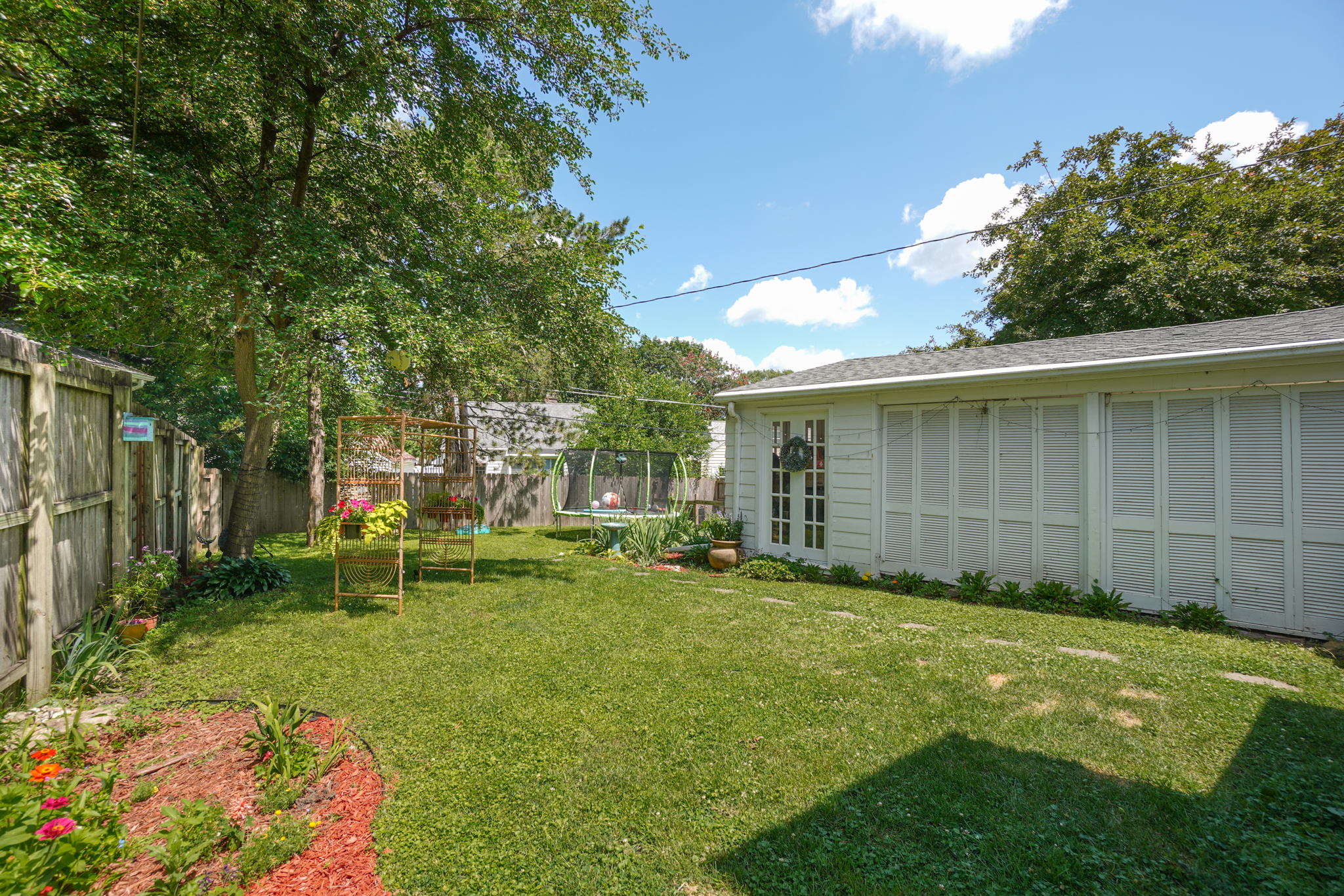 501 Terrace Dr, Waterloo, IA 50702, USA Photo 32