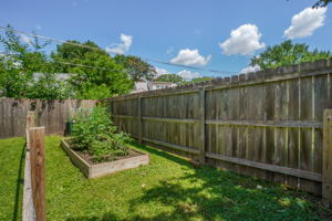 501 Terrace Dr, Waterloo, IA 50702, USA Photo 36
