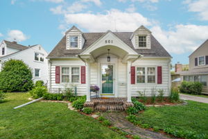 501 Terrace Dr, Waterloo, IA 50702, USA Photo 3